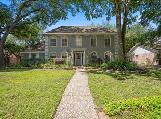 5810 Pinewilde Dr, Houston, TX 77066