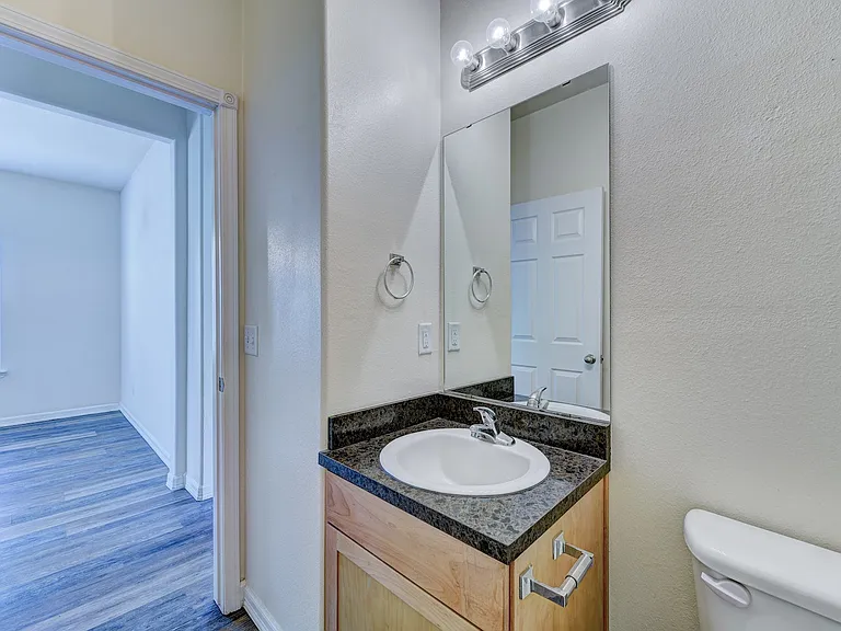 Geronimo Wind Apartments LLC — Photo 11