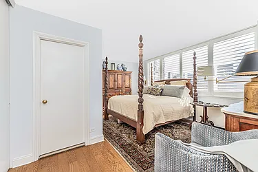 Rented by Brown Harris Stevens