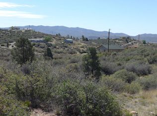 18063 S Spoon Rd, Peeples Valley, AZ 86332