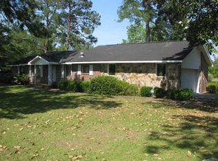 3626 Poplar Springs Rd, Marianna, FL 32446