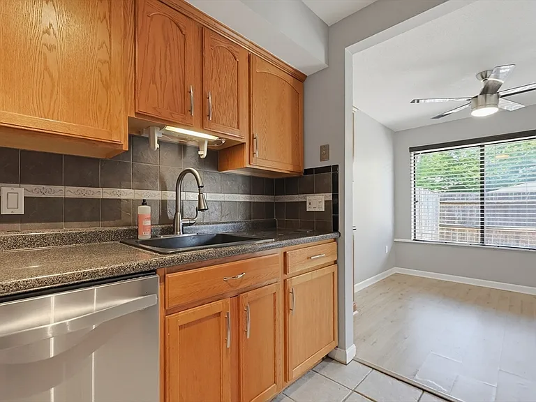 167 Greenbrook Dr #167 — Photo 14