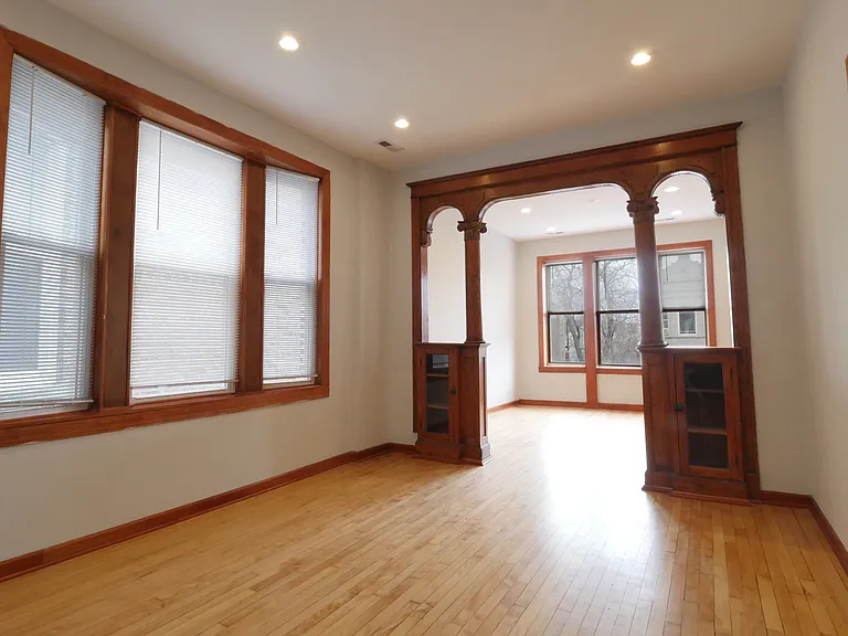 1424 N Maplewood Ave #3F — Photo 7
