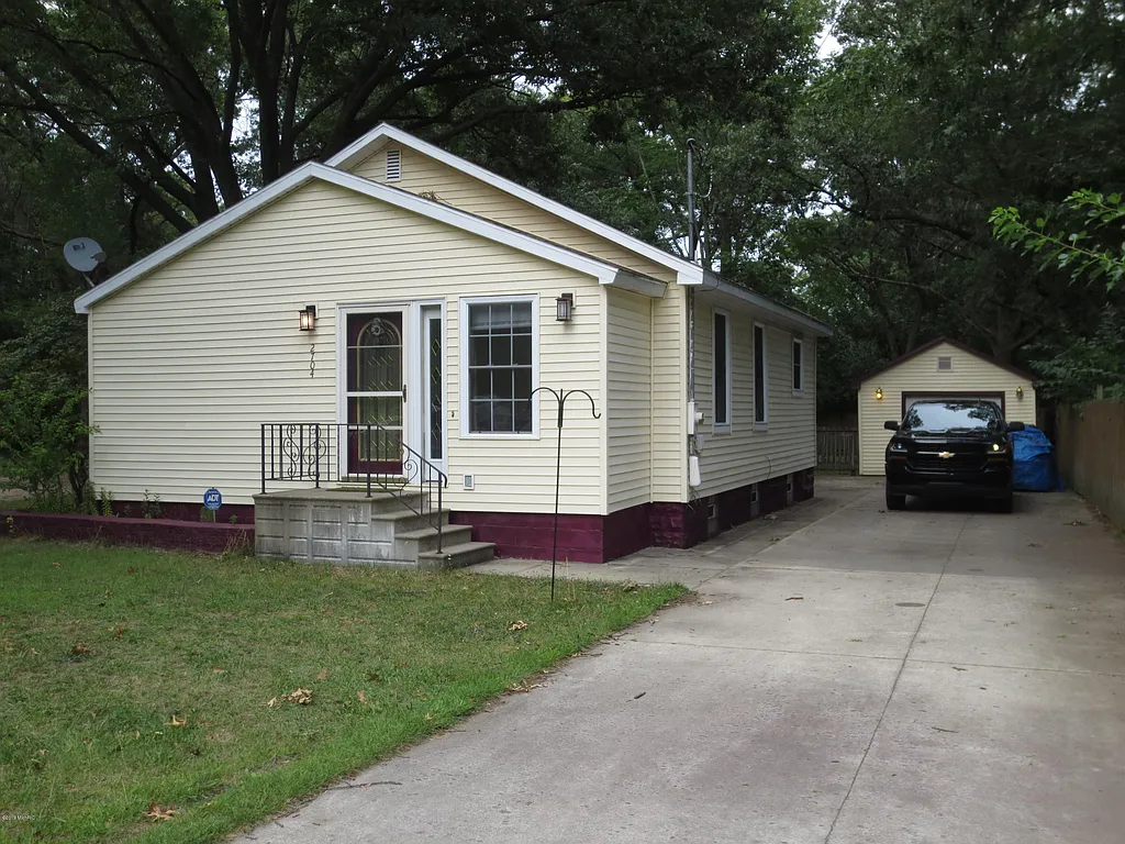 Property photo 2