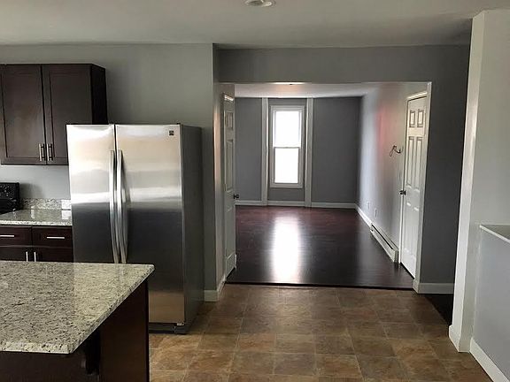 3rd image of 59 Canvass St #3