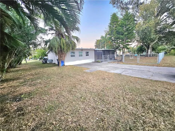 2123 Braman Ave, Fort Myers, FL 33901