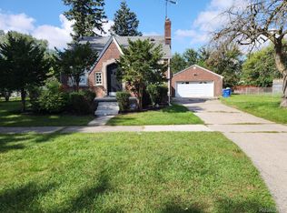 20785 Curie Ave, Warren, MI 48091