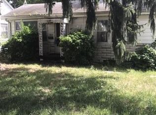 1807 W Adams St, Belleville, IL 62226