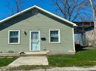 117 Roosevelt Ave, Wauconda, IL