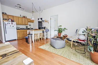 Rented by Level Group