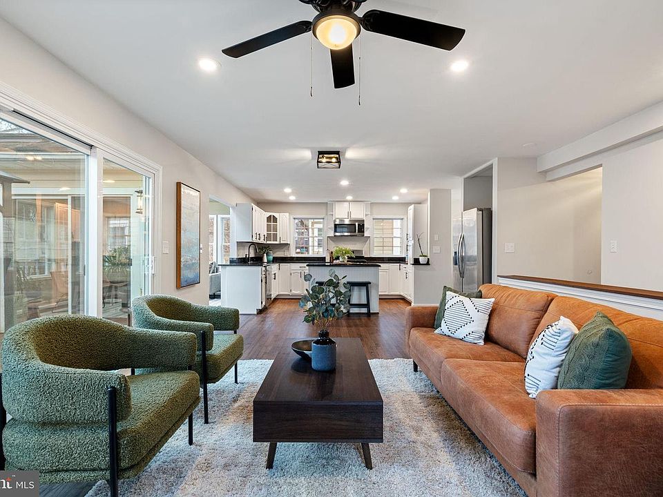 1st image of 4009 Roberts Rd