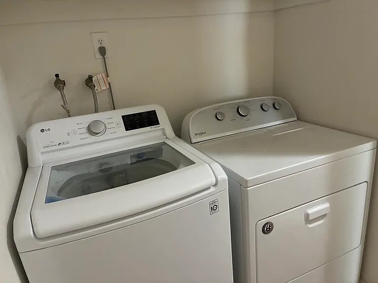 358 N 400 W #358 — Photo 8