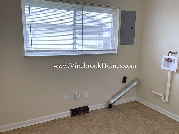 5th image of 2536 Ottello Ave