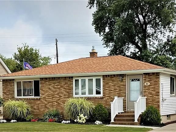 3rd image of 81 Claude Dr