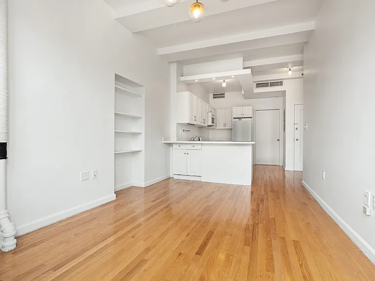37 W 8th St #51 — Photo 9