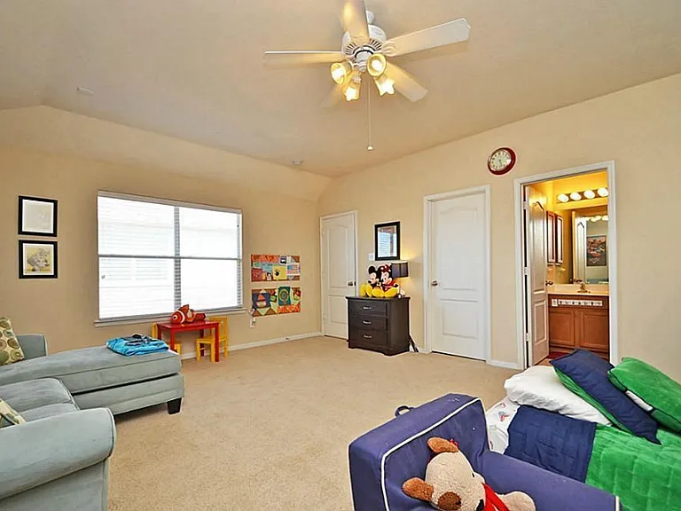 24562 Carlton Springs Ln — Photo 18