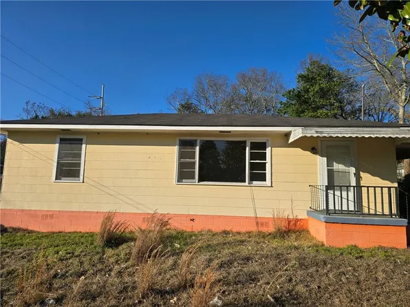 1208 20th St, Phenix City, AL 36867