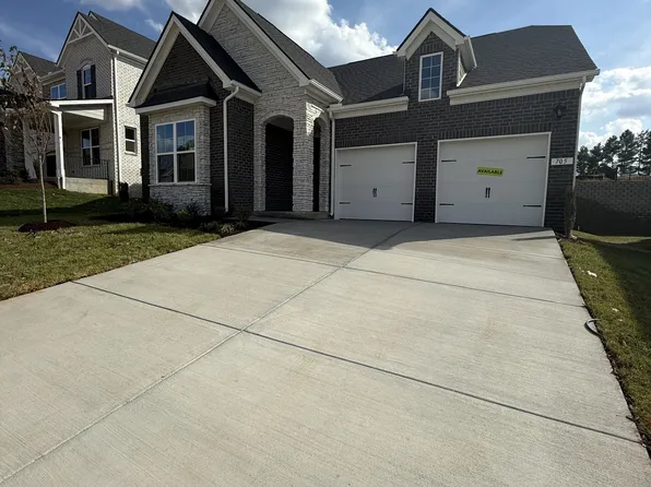 705 Delta Cir, Mtjuliet, TN 37122