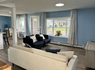 32 Edgewood Rd, Holbrook, MA 02343