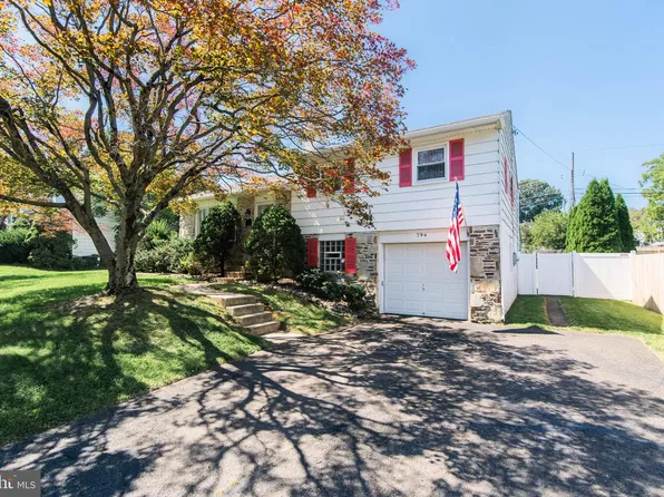 794 N Hills Ave, Glenside, PA 19038