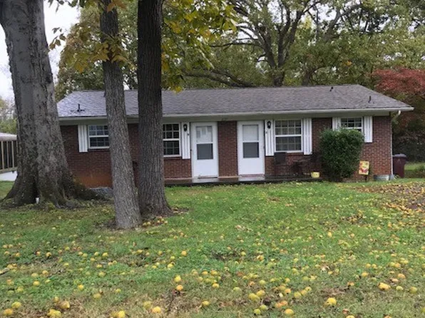 627 Garfield St #B, Alcoa, TN 37701