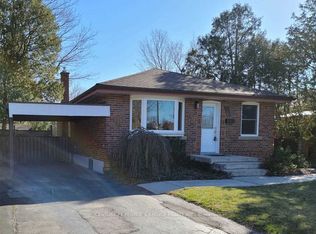 1482 Fisher Ave #LWR, Burlington, ON L7P 2L8