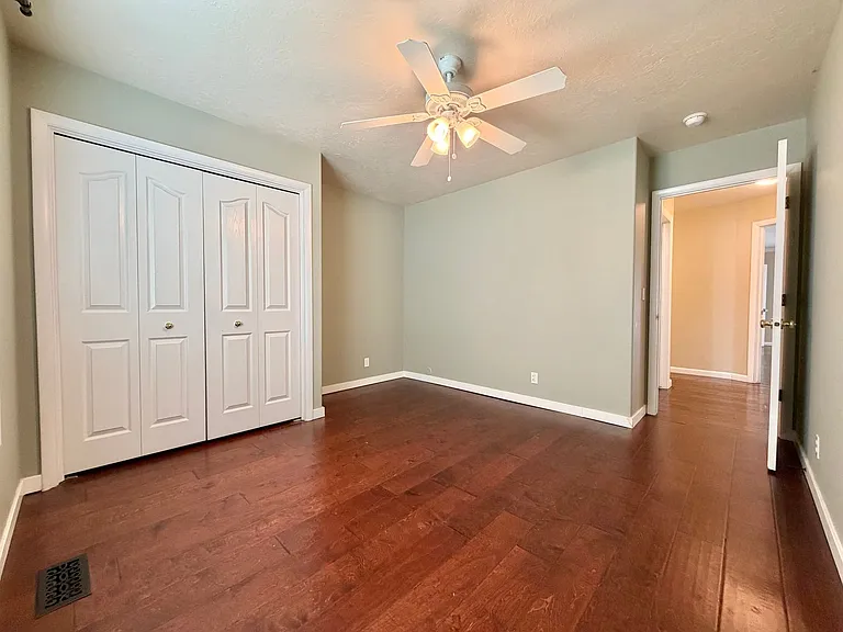 961 E Golden Pheasant Dr — Photo 12