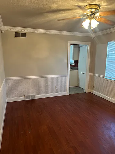 Floor plan 215