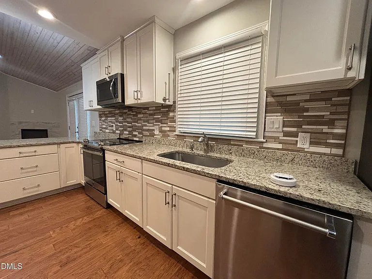 501 Merrie Rd — Photo 41