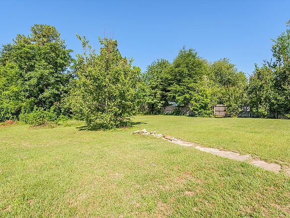 5th image of 2504 Hastings Drive