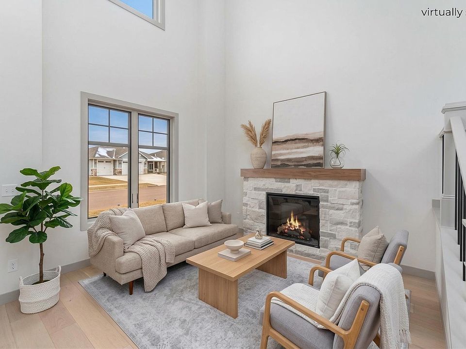 1st image of 8611 W Shoreline Pl