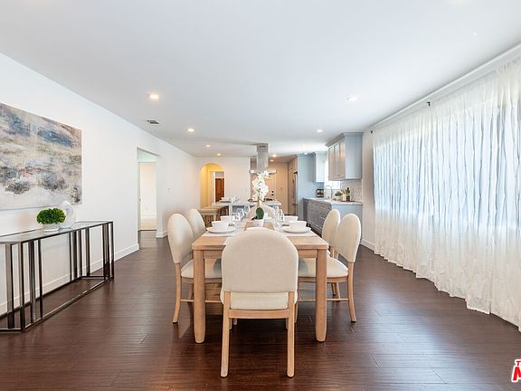 5th image of 1110 Queen Anne Pl