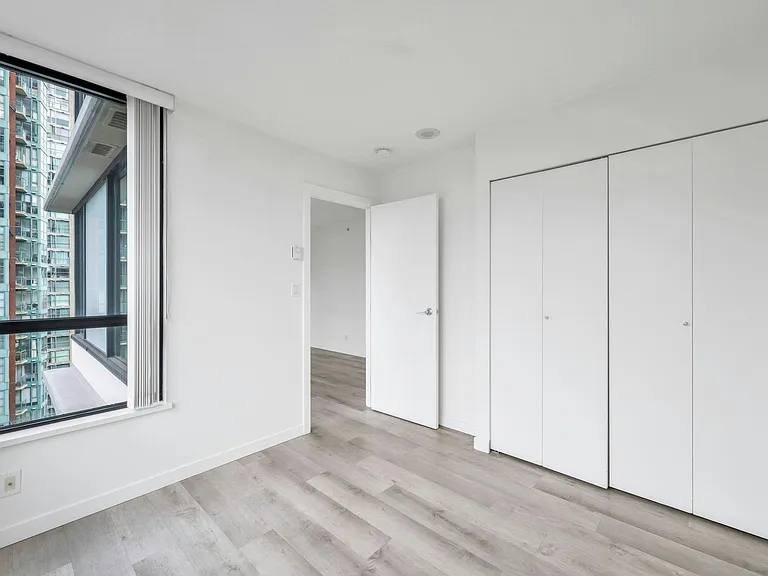 928 Homer St #1601 — Photo 12