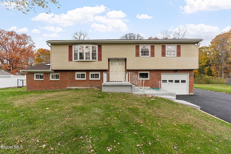 3rd image of 53 Eberle Road
