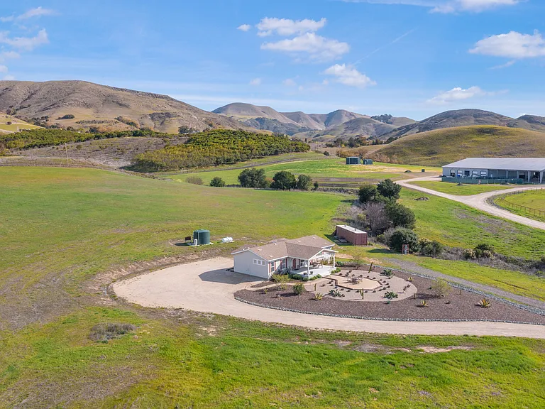 4835 Righetti Rd — Photo 27