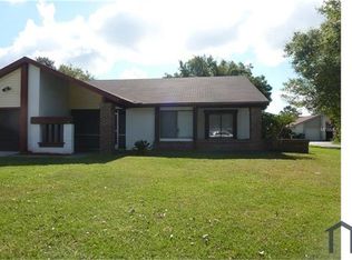 25 Trophy Ln, Kissimmee, FL 34759
