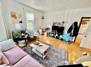205 Hillside St #1CP, Boston, MA 02115