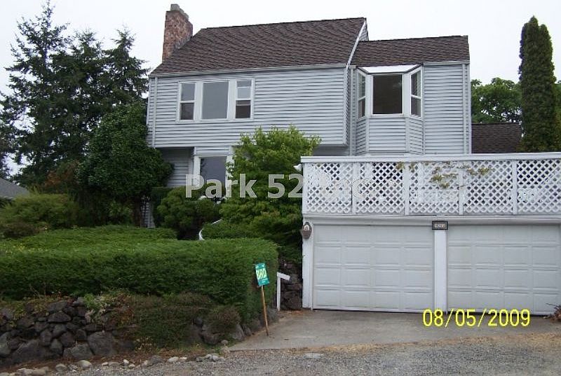 1st image of 4015 Soundview Dr W