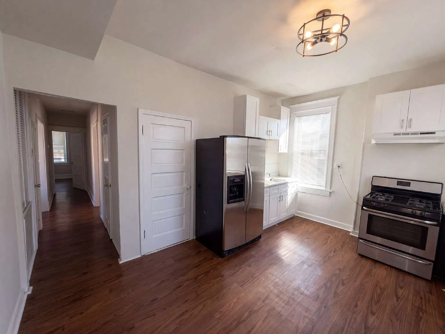 1 bed, 1.0 bath, 1000 sqft, $915 — Photo 4