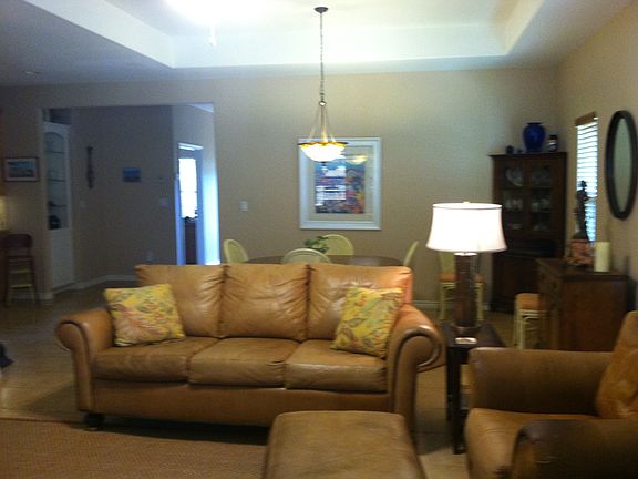 5th image of 11 Olde Towne Ln