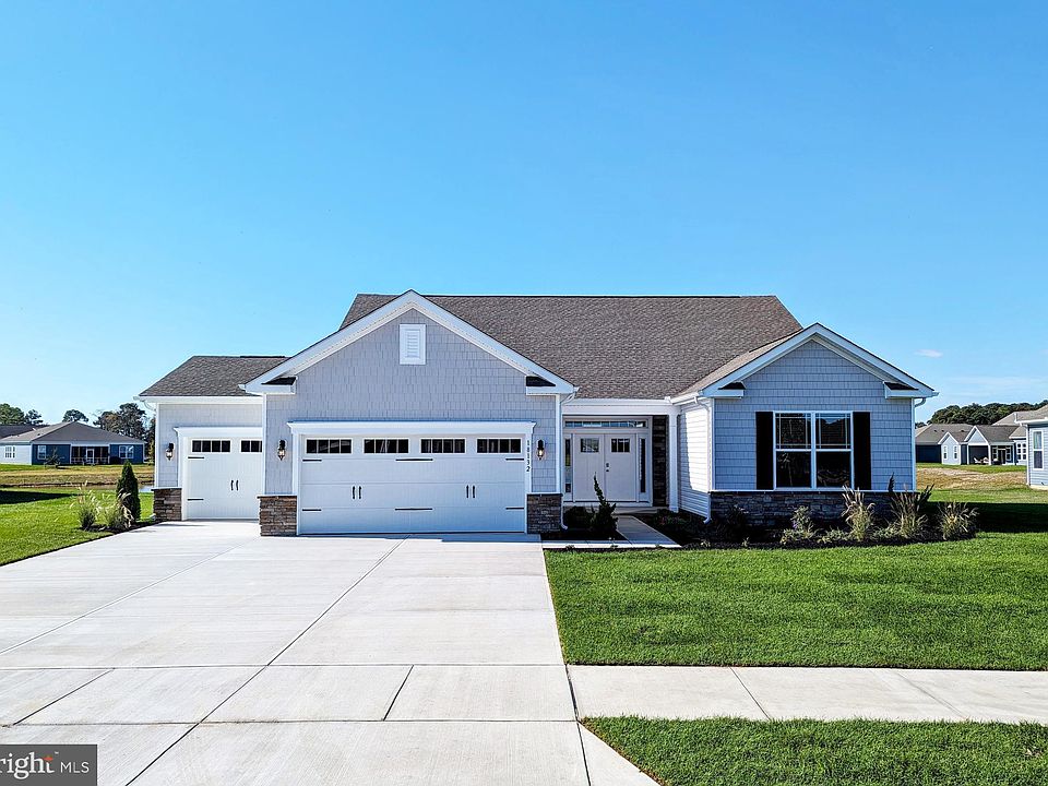 1st image of 18132 White Cedar Ct
