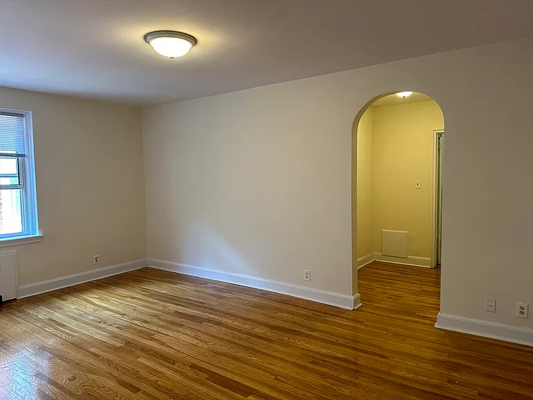 24 Concord Ave #405 — Photo 12