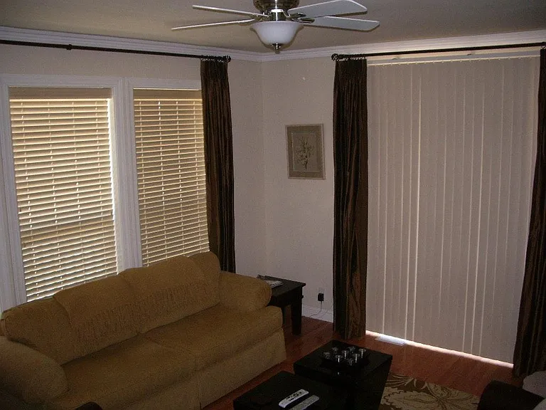 3012 Rosecrans St — Photo 10