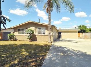 8225 Acapulco Pl, Riverside, CA 92504
