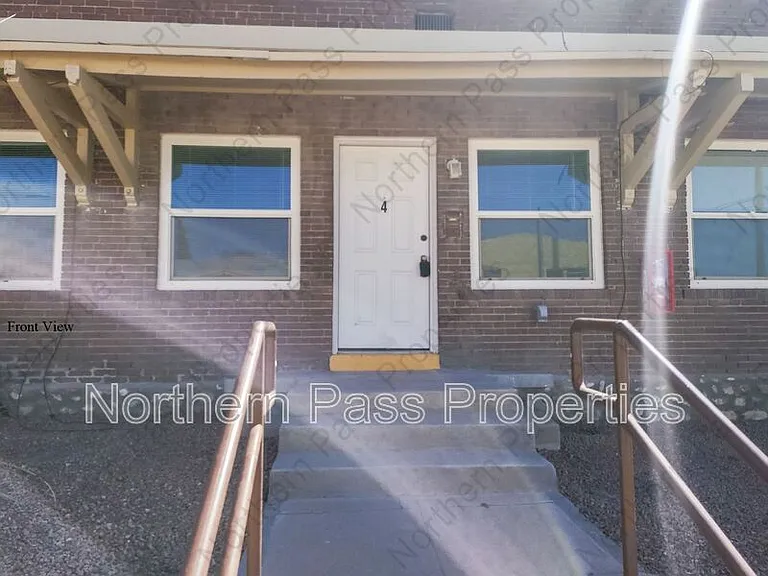 1100 Cedar St #4 — Photo 1