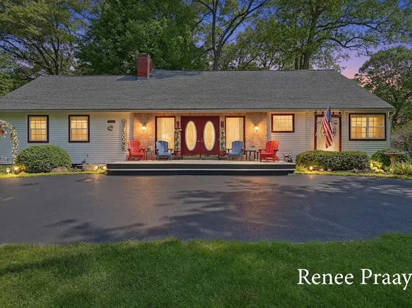 2816 Green Ridge Ave, Muskegon, MI 49445