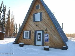 905 Typhoon Dr, North Pole, AK 99705