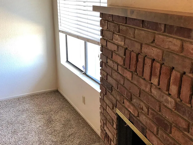 930 N Indiana St #1 — Photo 7
