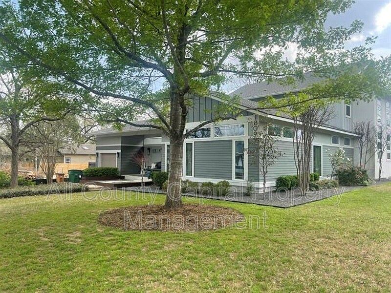 1st image of 1809 Romeria Dr