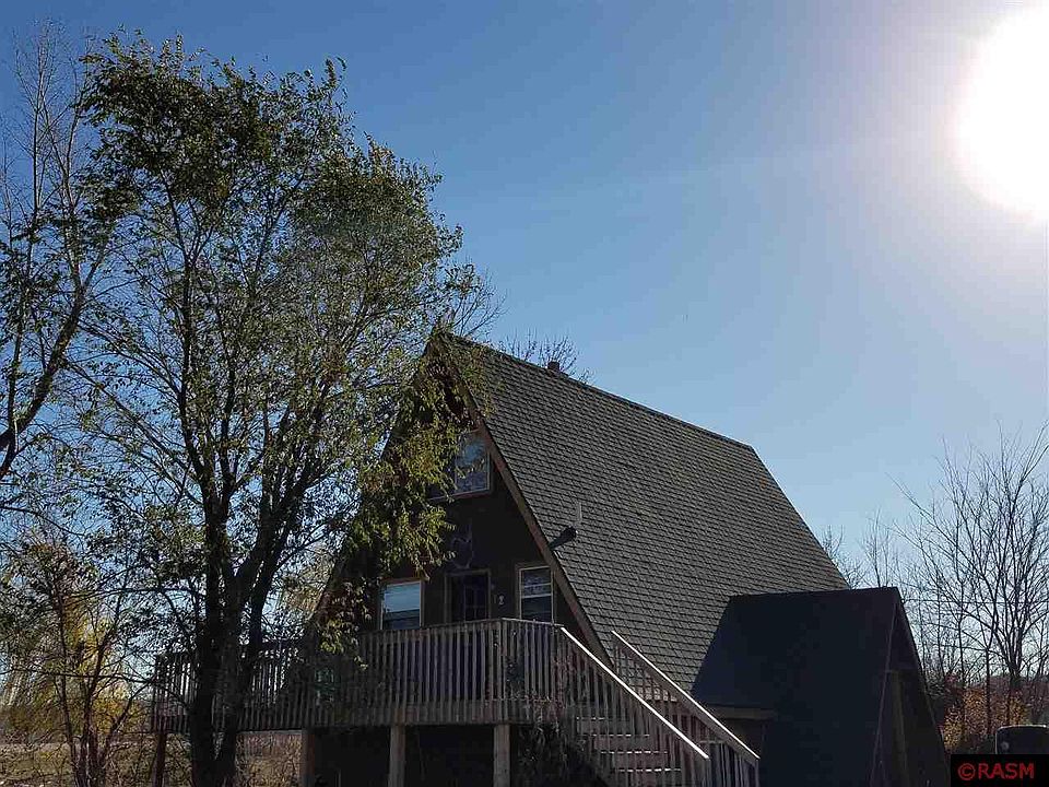 1st image of 121 Railroad St